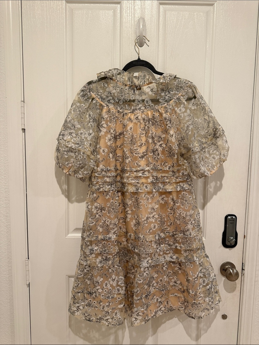 Current air dress - Picture 4 of 5